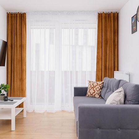 Modern Apartment With Parking Near Tauron Arena By Rent Like Home Krasków Eksteriør bilde