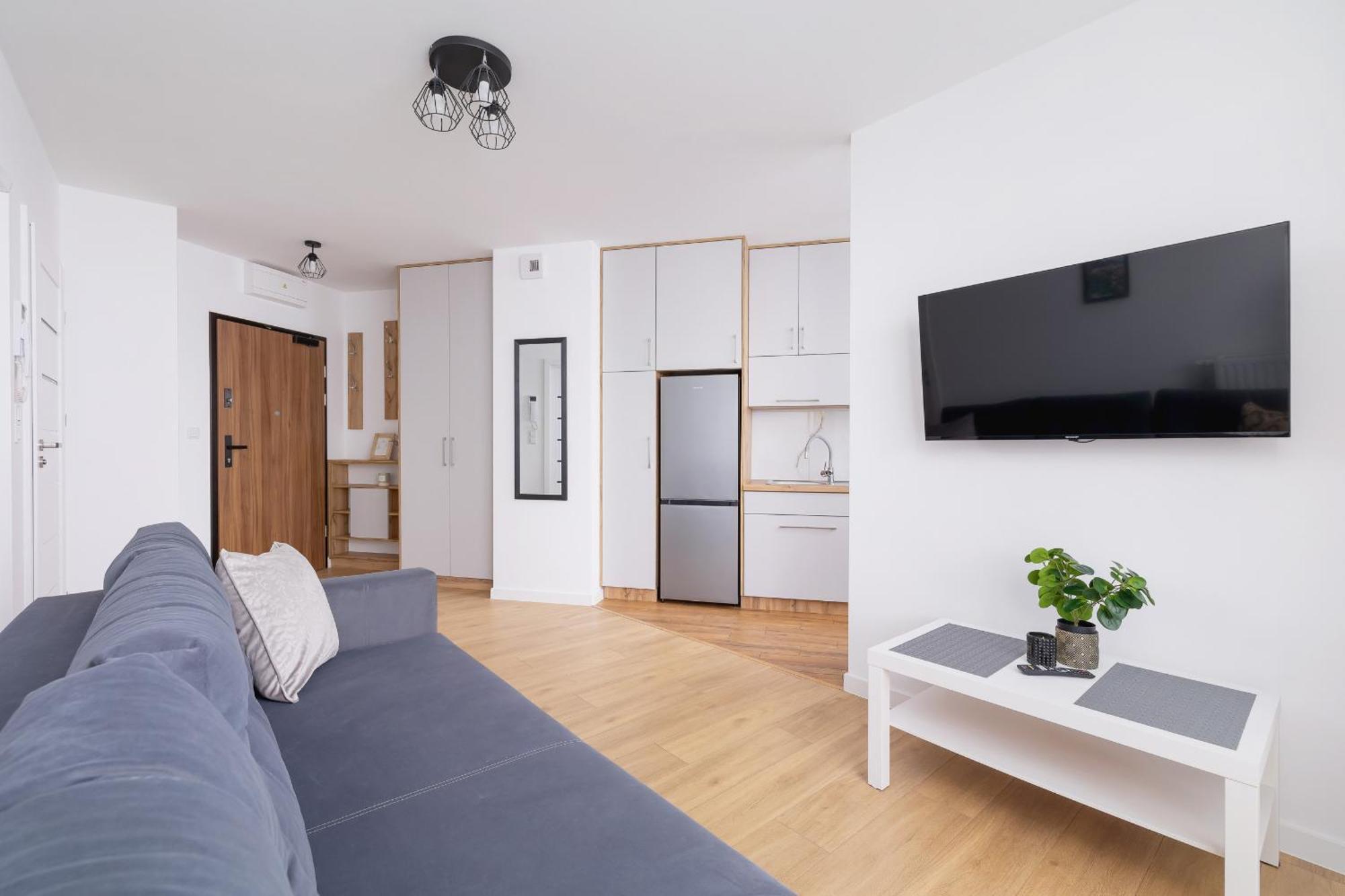 Modern Apartment With Parking Near Tauron Arena By Rent Like Home Krasków Eksteriør bilde